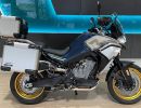 cfmoto 800mt touring stribrne kufry bocni pohled 4