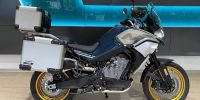 cfmoto 800mt touring stribrne kufry bocni pohled 4
