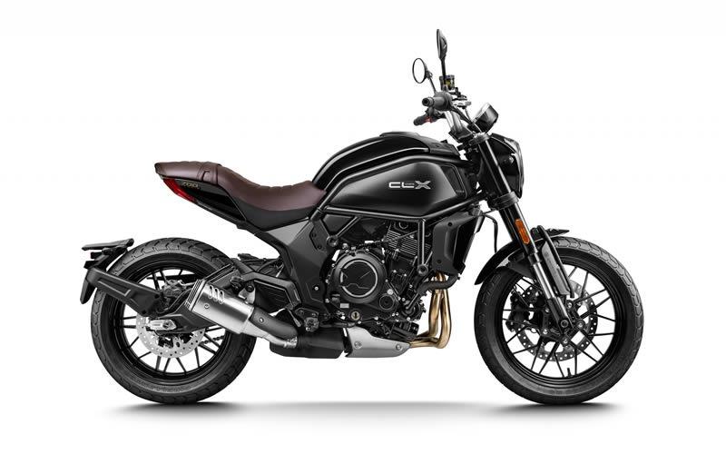 cfmoto 700cl x heritage 2023 cerna bocni pohled 1 cfmoto 700cl x heritage 2023 cerna bocni pohled 1