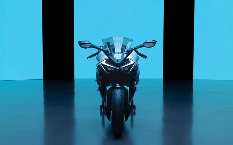 cfmotosr r predni pohled cfmotosr r predni pohled