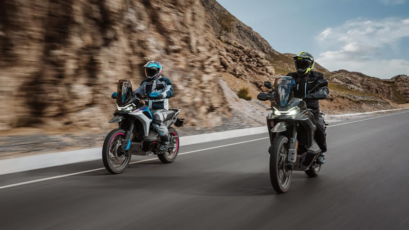 CFMOTO 800MT-X