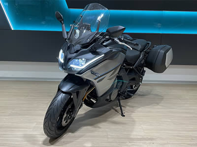 CFMOTO 650GT Premium